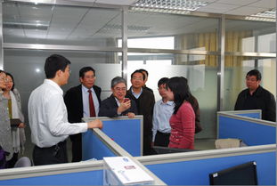 北京邮电大学 无线移动通信网络理论与技术 教育部创新团队顺利通过教育部专家组现场考核